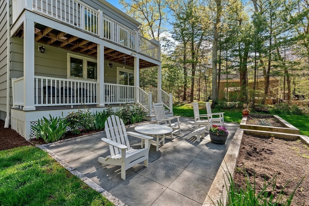 604 Dover Rd, Westwood, MA Photo #25