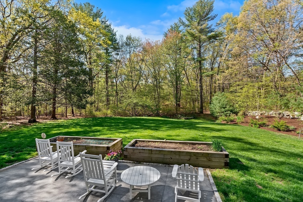 604 Dover Rd, Westwood, MA Photo #27