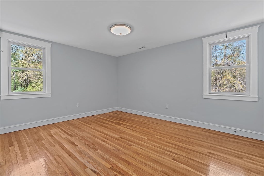 604 Dover Rd, Westwood, MA Photo #15