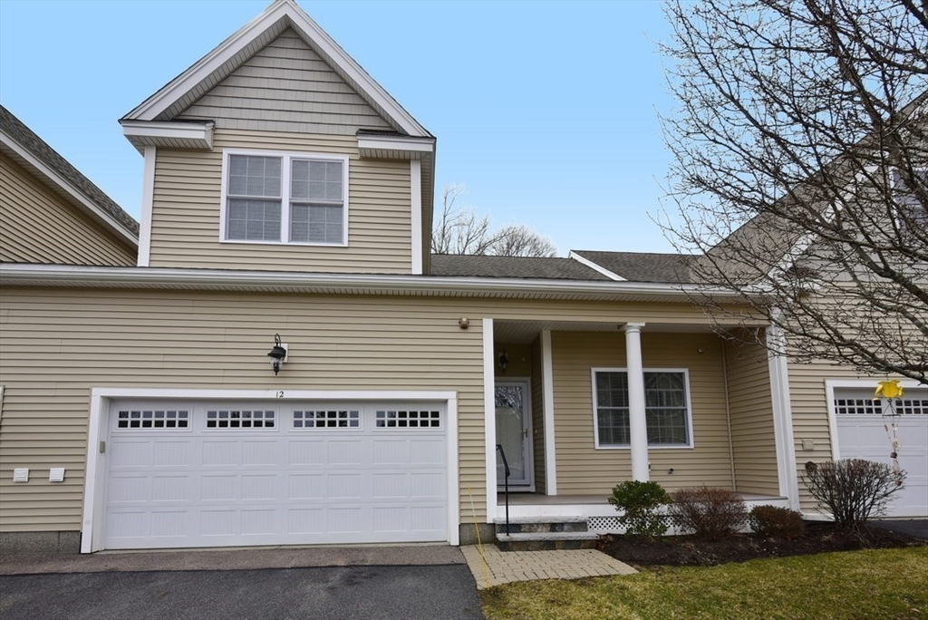 12 Cassandra Ave 12