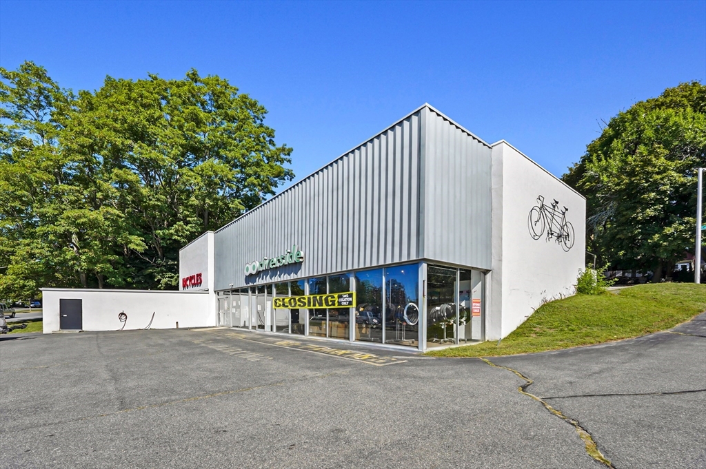 1 Ginty Boulevard