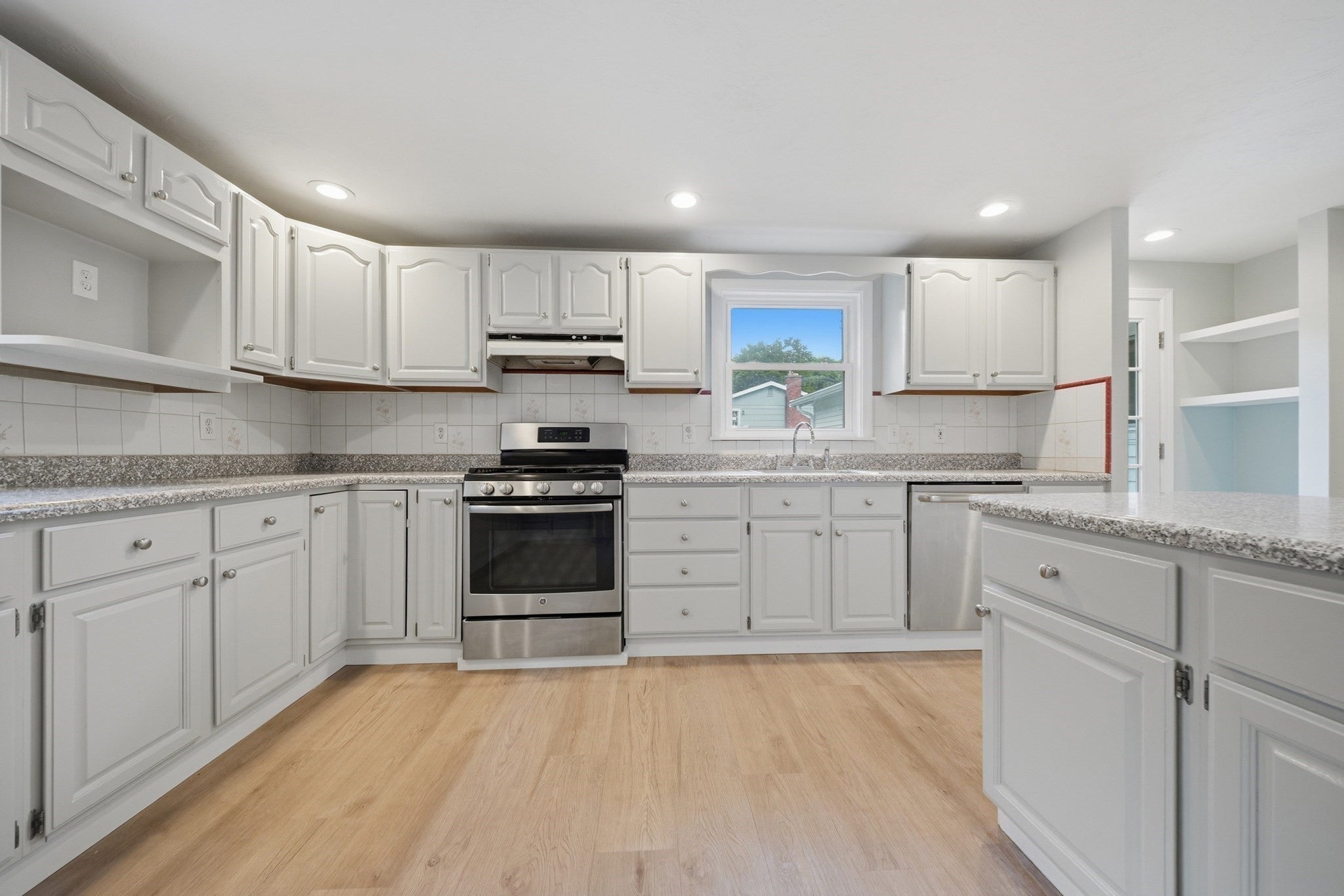 4 Richardson Road, Hudson, MA, 4 Richardson Road, Hudson, MA Photo #3