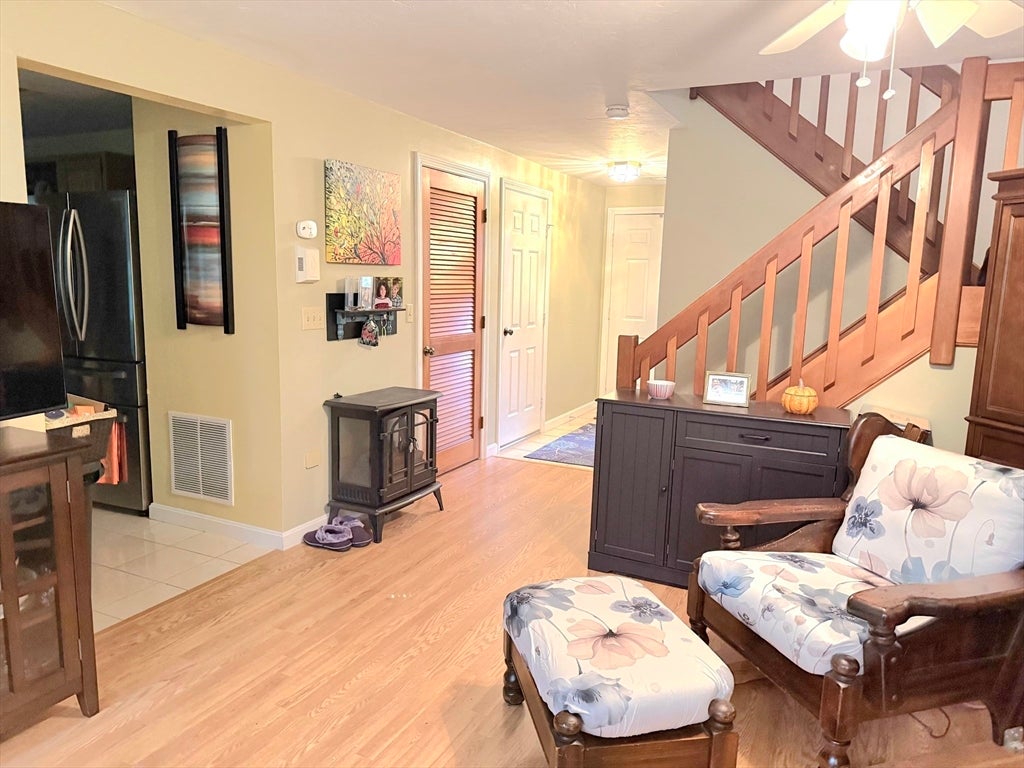 401 Ridgefield Cir 401D