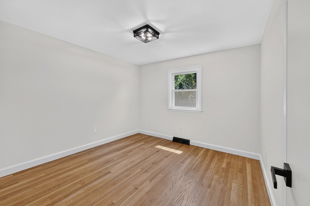42 Bickford St, Lynn, MA, 42 Bickford St, Lynn, MA Photo #22