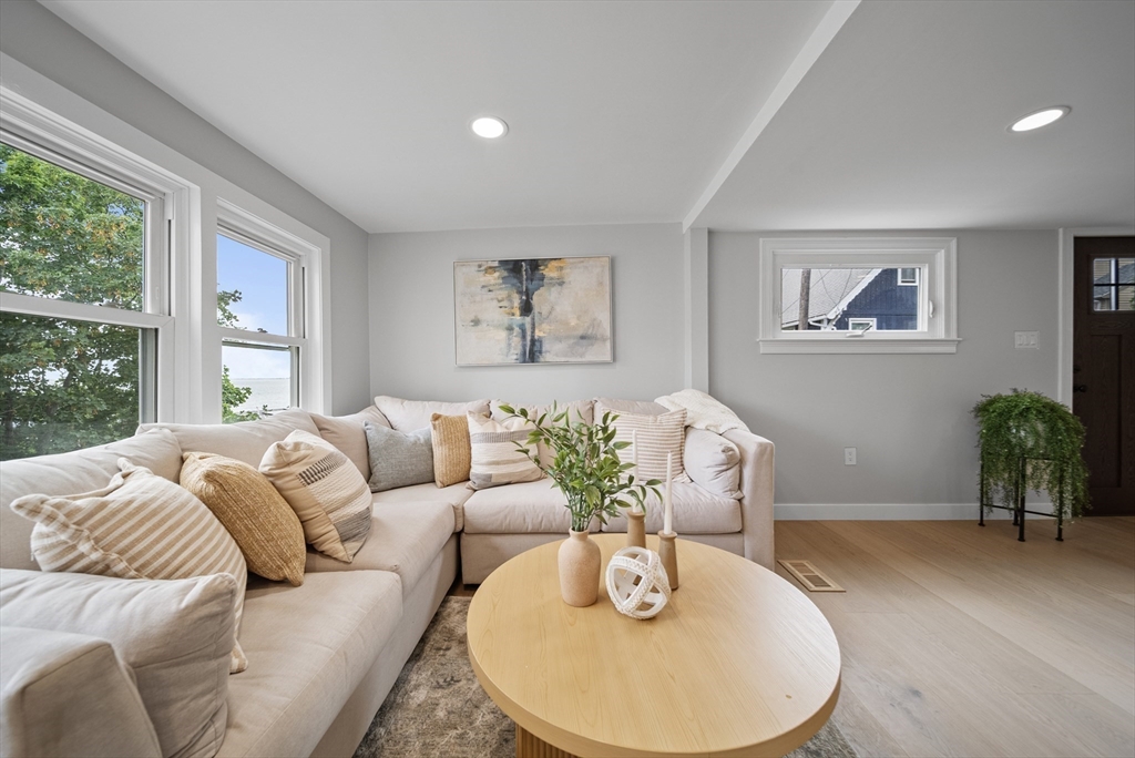 58 Breezy Hill Terrace