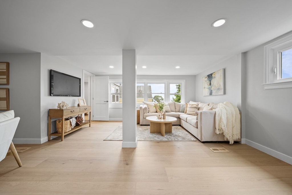 58 Breezy Hill Terrace