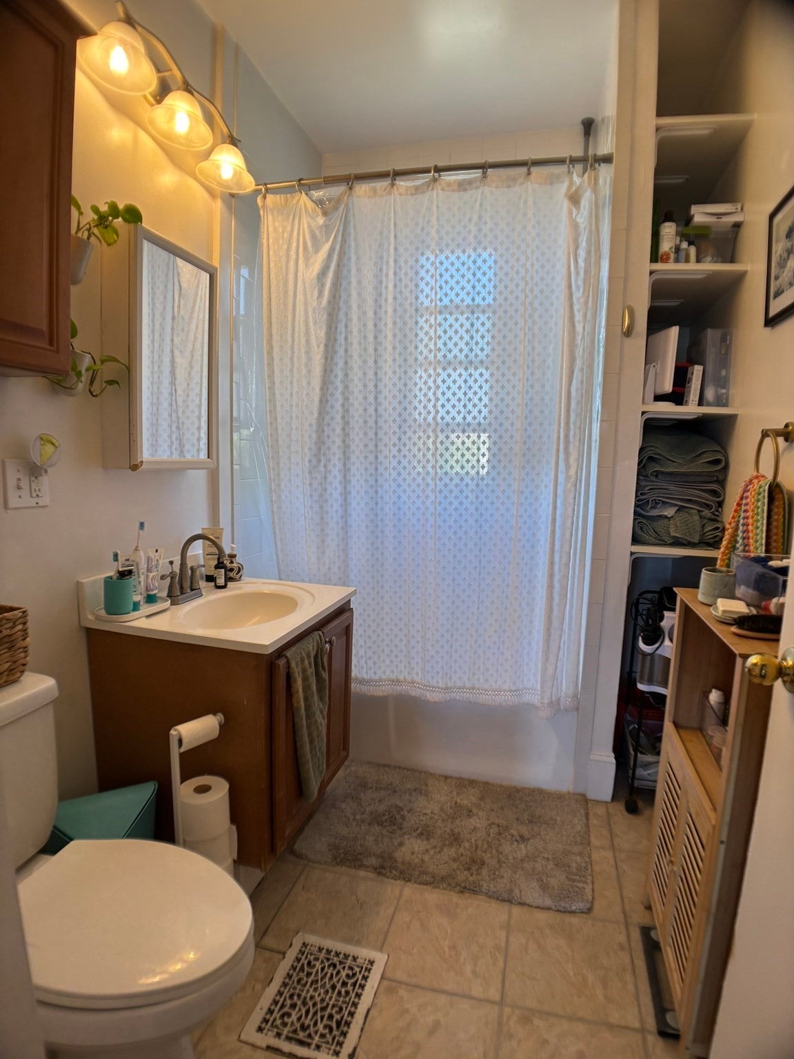 77 Bigelow Avenue #2, Watertown, MA, 77 Bigelow Avenue #2, Watertown, MA Photo #5