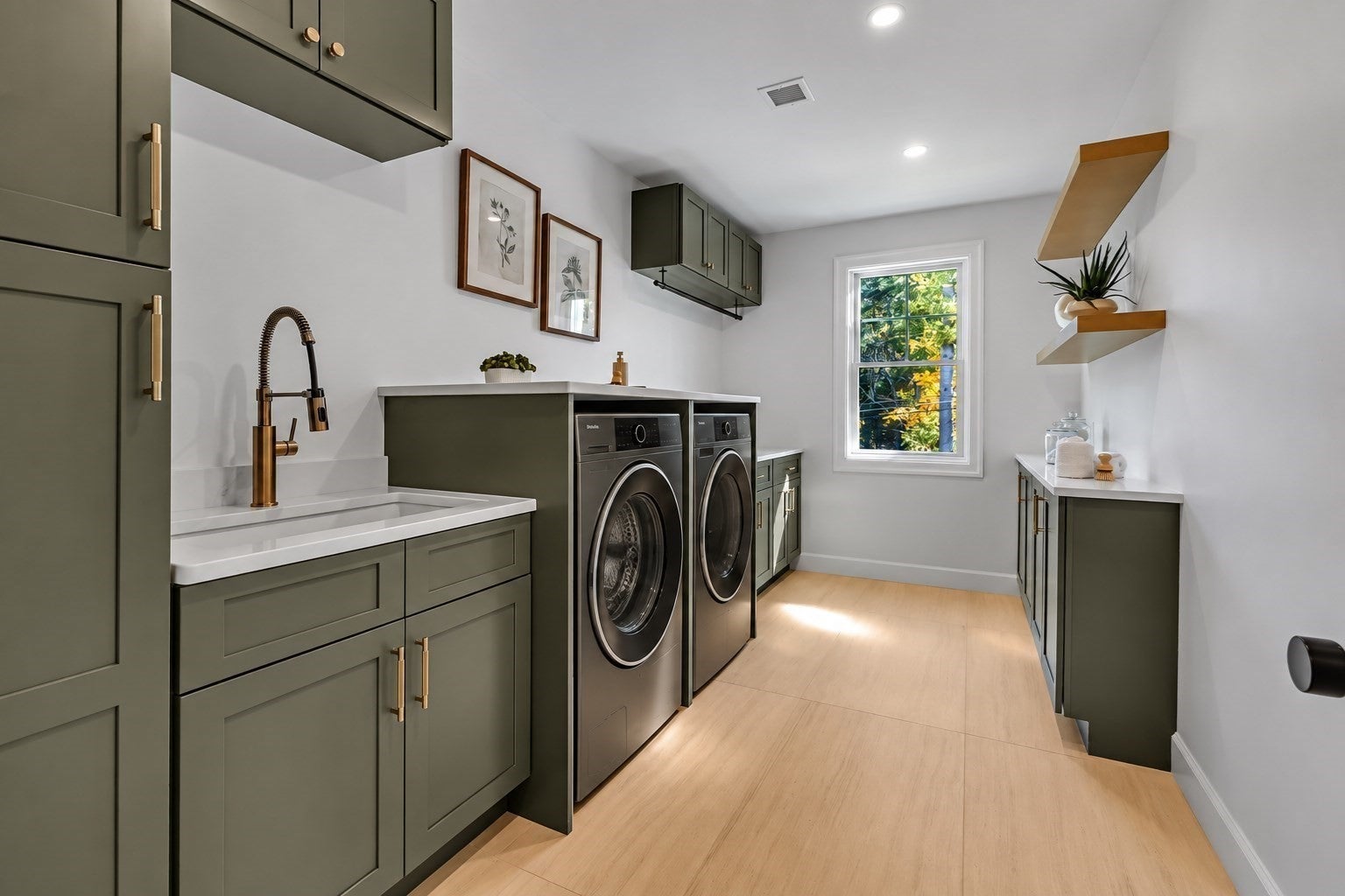 14 Gloria Circle, Burlington, MA Photo #30