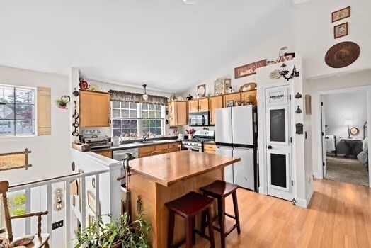 544 Lunns Way