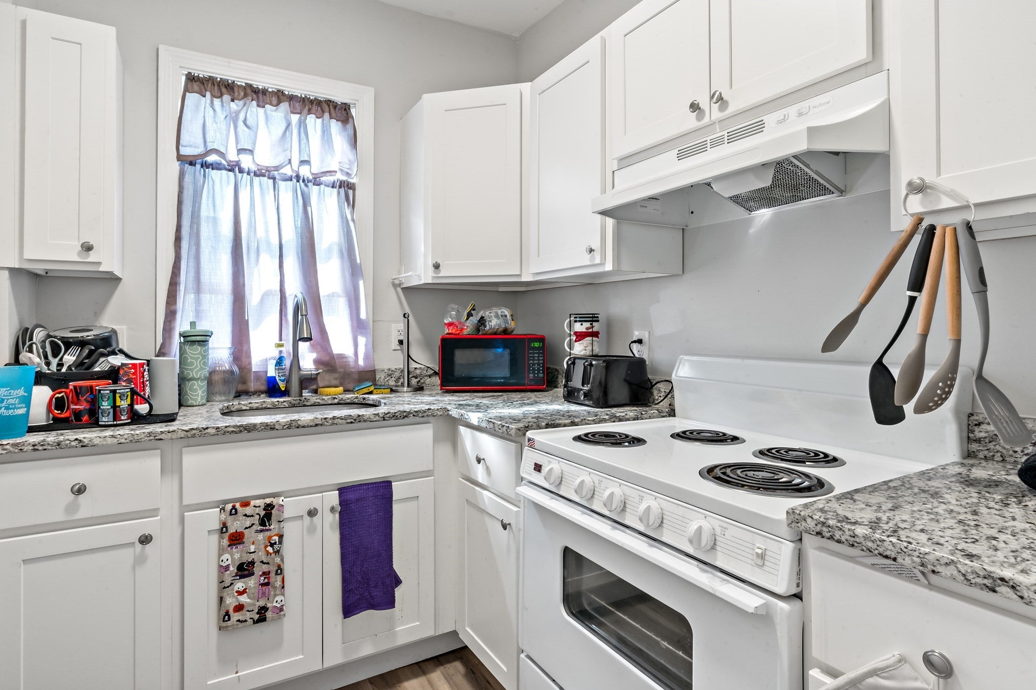 86 Beetle St, New Bedford, MA, 86 Beetle St, New Bedford, MA Photo #30