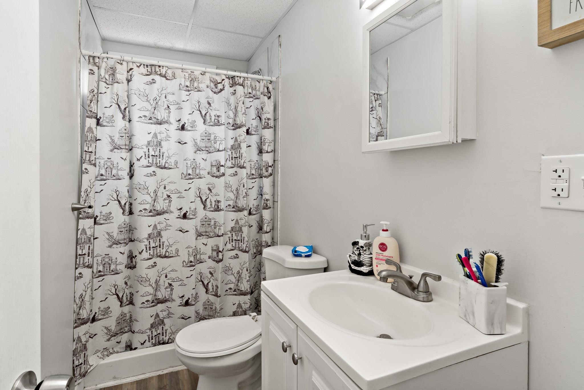86 Beetle St, New Bedford, MA, 86 Beetle St, New Bedford, MA Photo #33