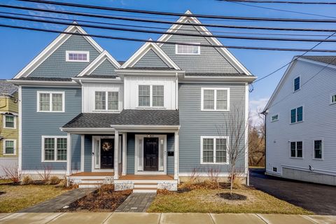 Photo of 1813 River St #1813, Boston, MA 02136 (MLS # 73494850)