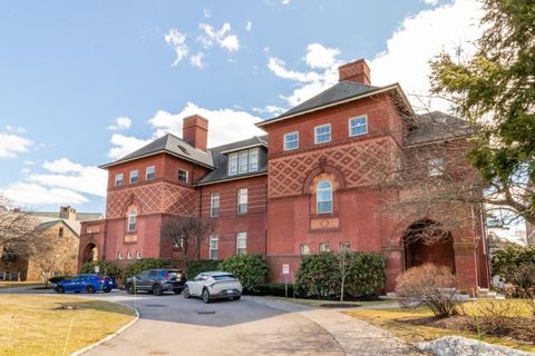 72 Lincoln St 13 Newton MA 02461