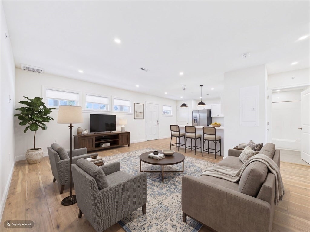 1 Pleasant Street #305, Cohasset, MA Photo #1
