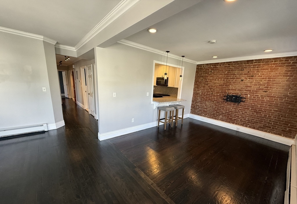 60 Florida St 2