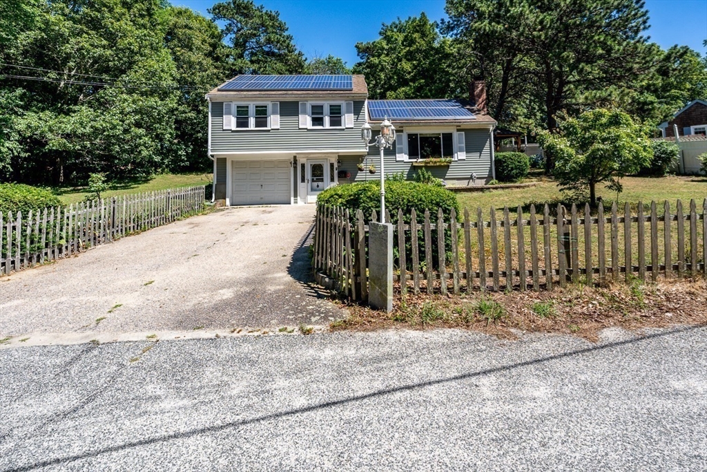 38 Autumn Dr