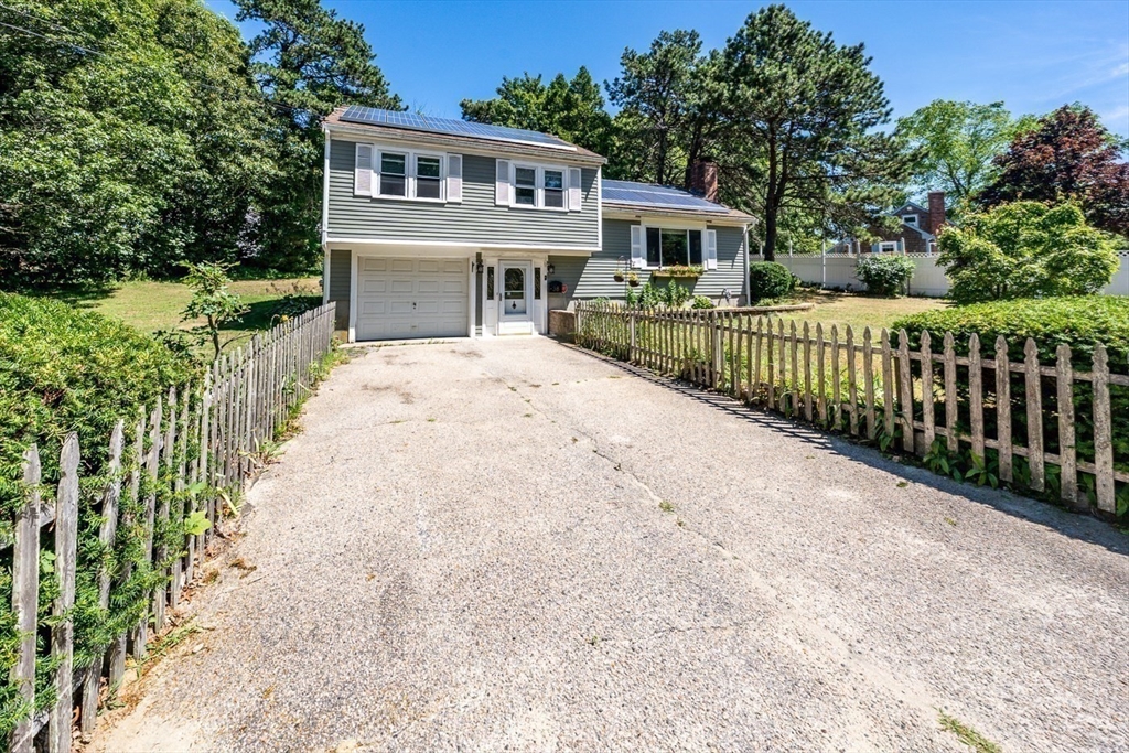 38 Autumn Dr