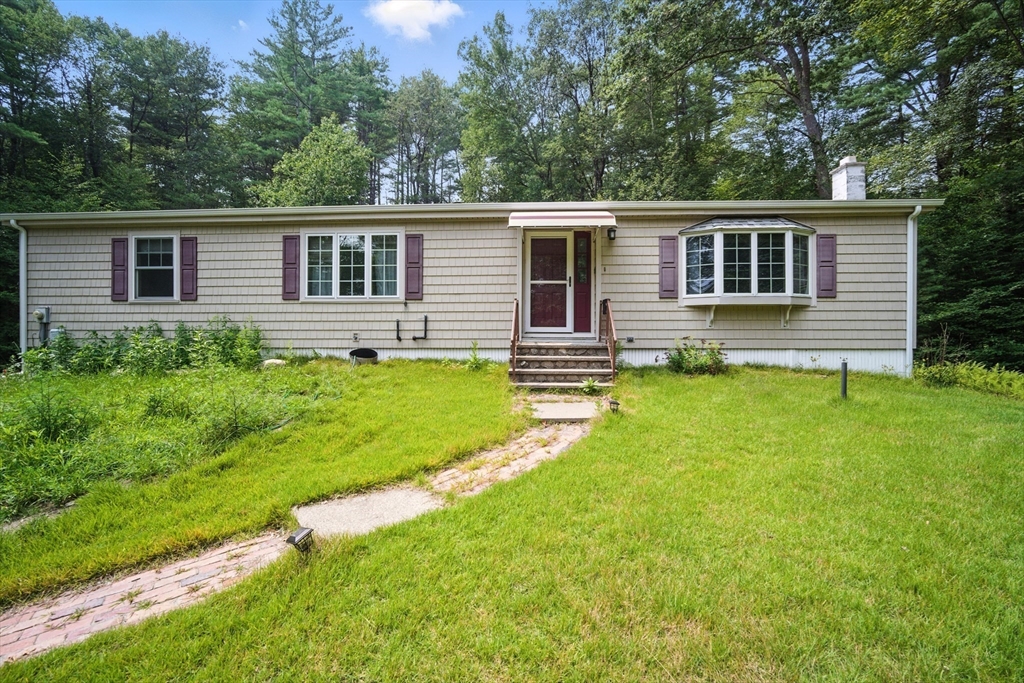 58 Daniel Shays Hwy
