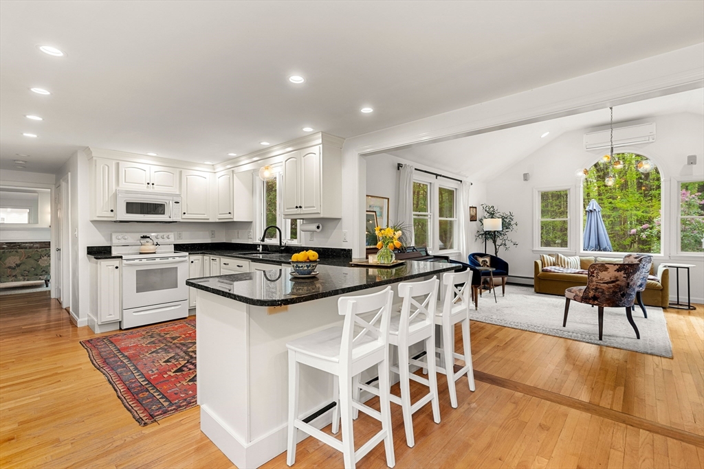 156 Washington St, Boxford, MA Photo #5