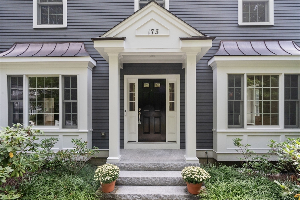 173 Benvenue Street