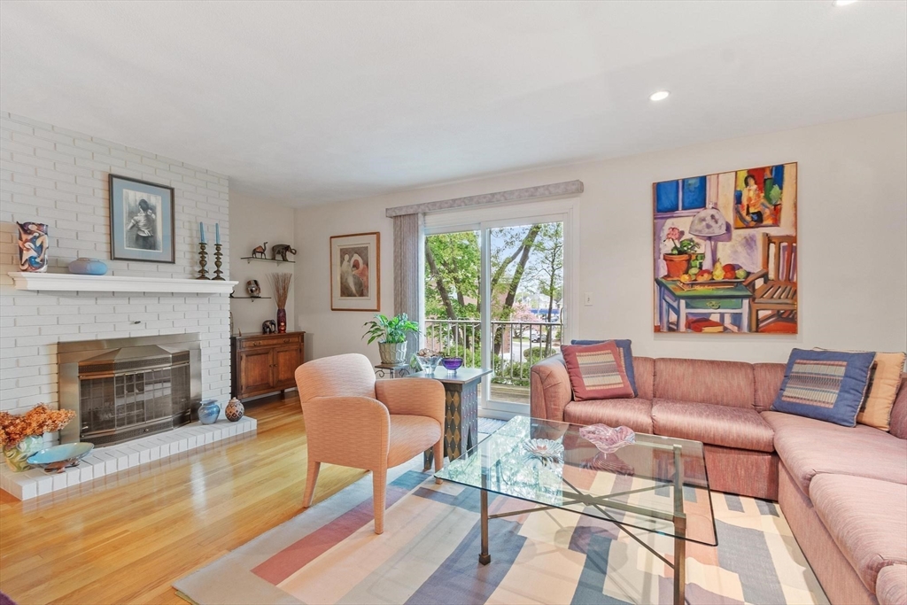 210 Belmont Street 13