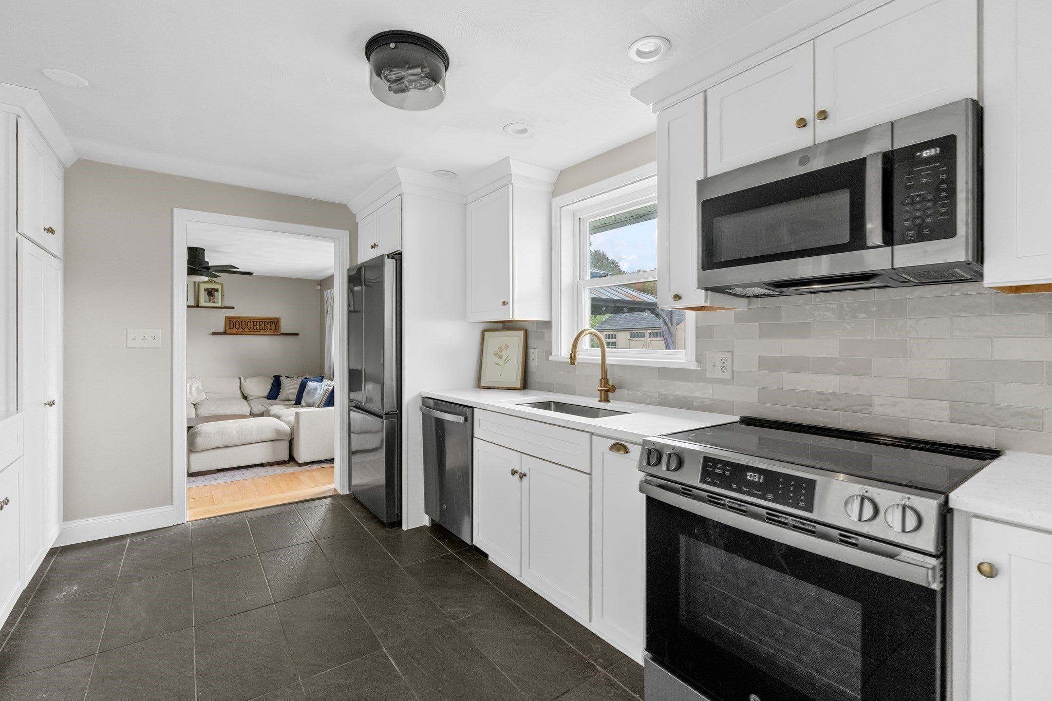 29 Ernest St, Holbrook, MA, 29 Ernest St, Holbrook, MA Photo #15