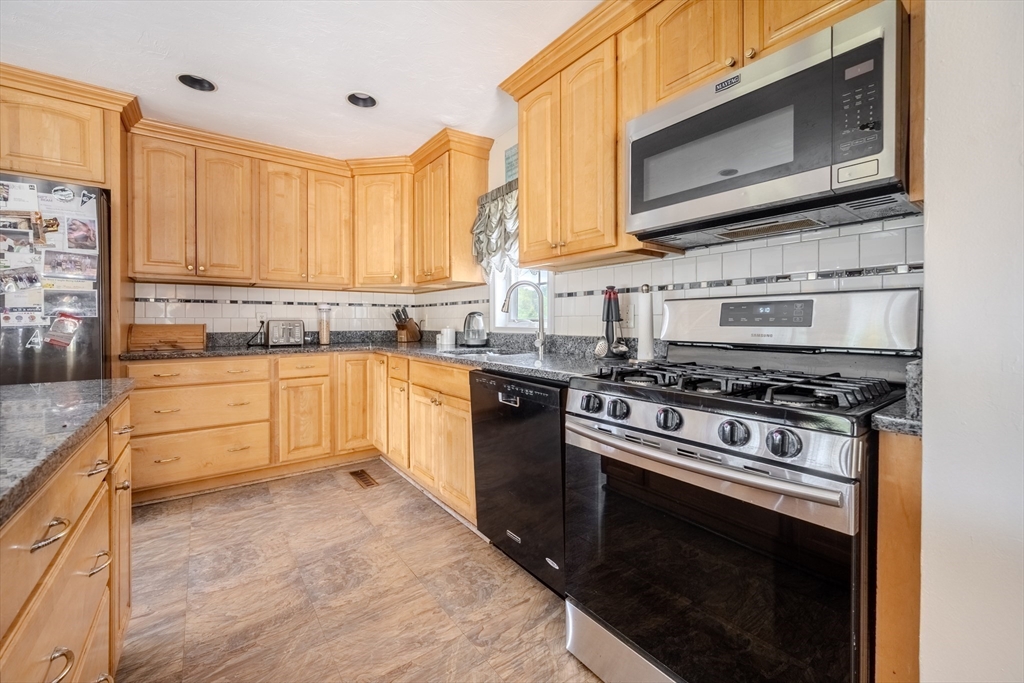 342 Townsend Rd