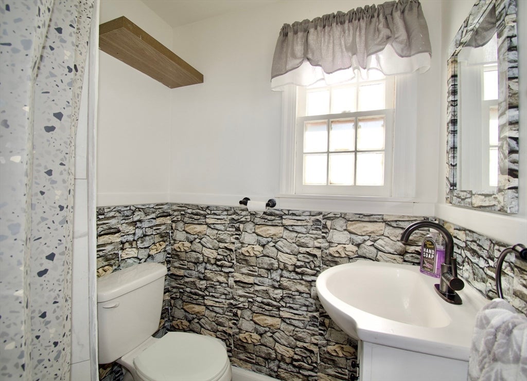 1617 Plumtree Rd #1, Springfield, MA Photo #21