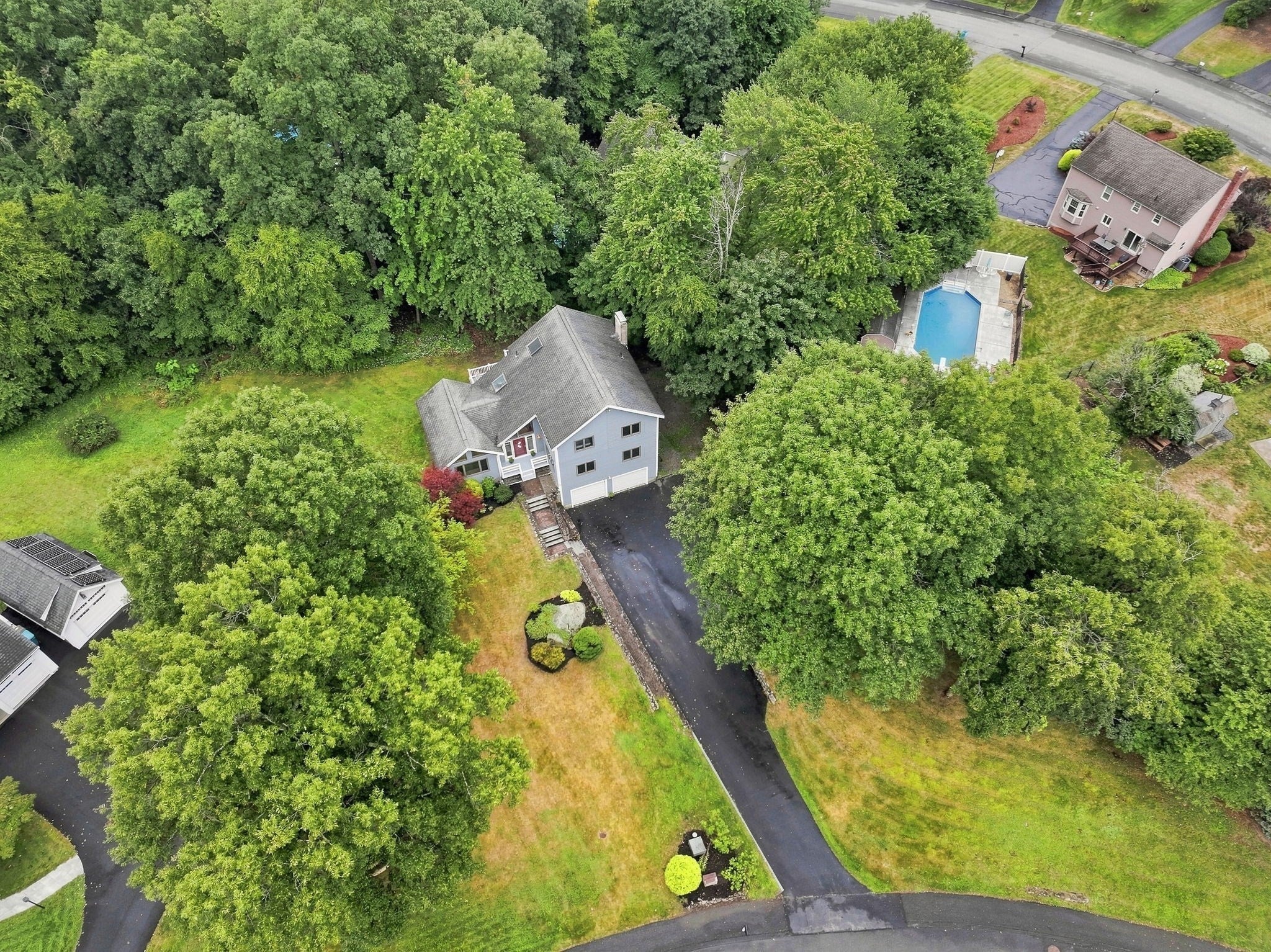 1 Utica Dr, Hudson, MA Photo #3