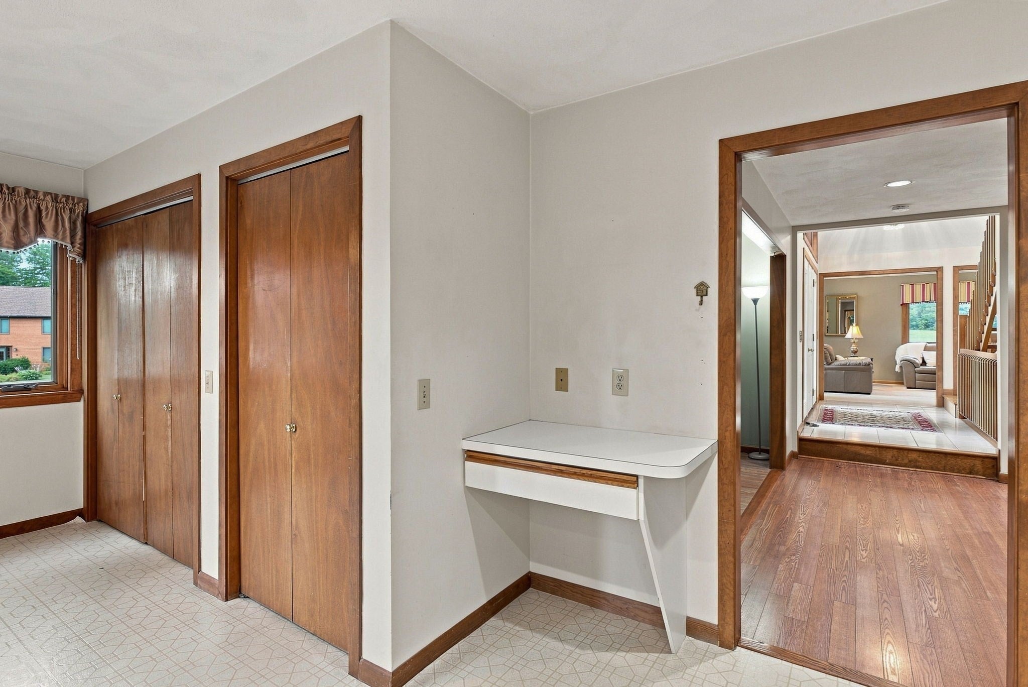 1 Utica Dr, Hudson, MA Photo #17