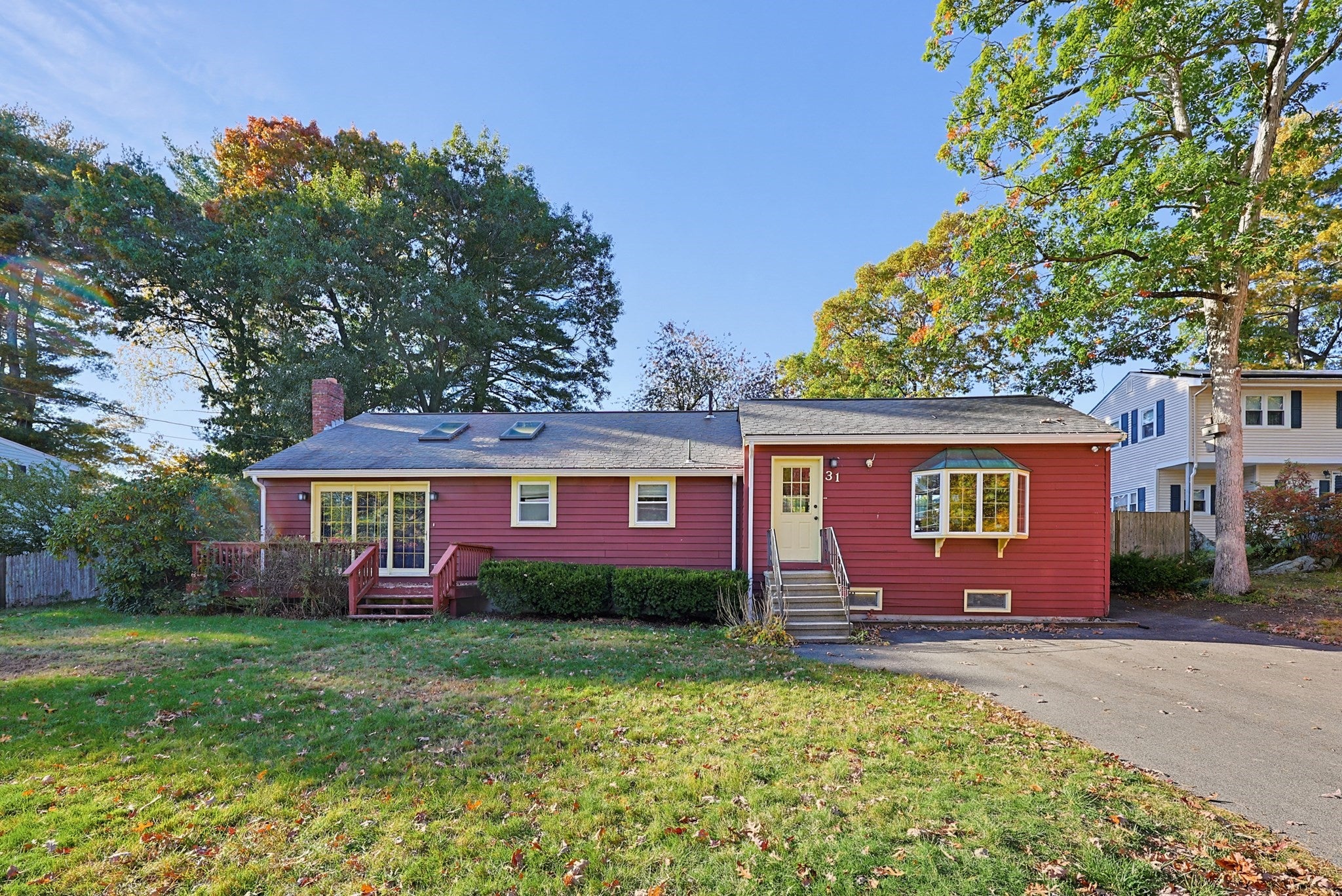 Photo of 31 Kalmia Rd, Holbrook, MA