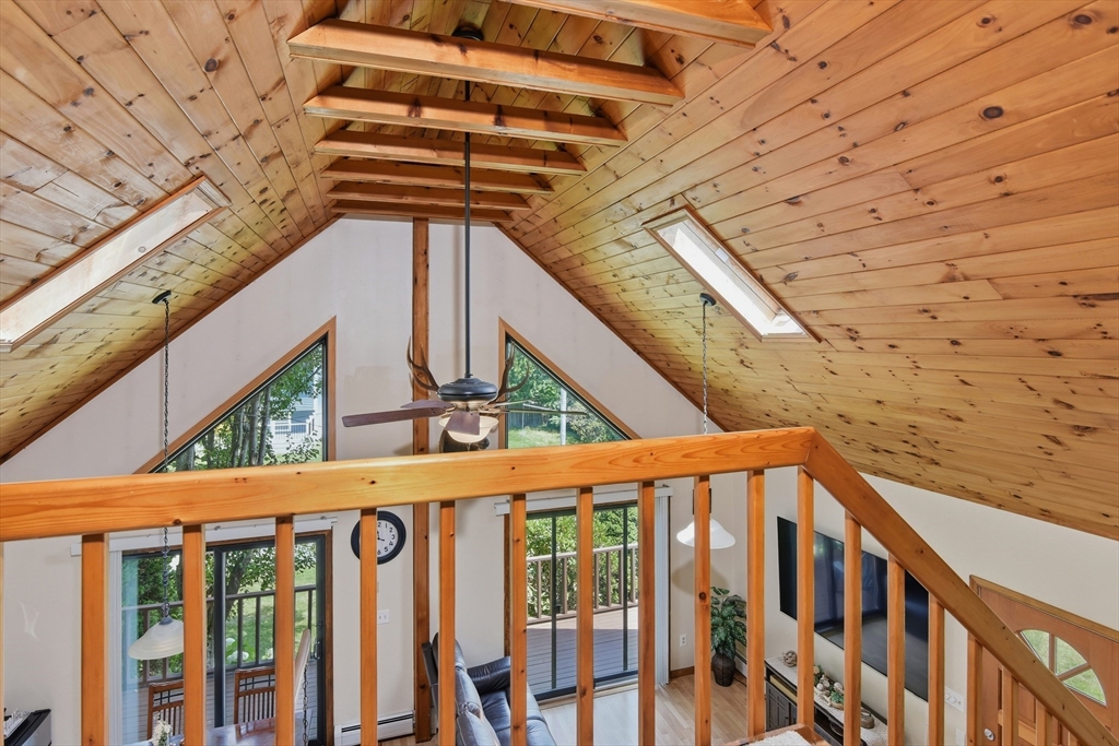 127 Susie ST, Somerset, MA Photo #23