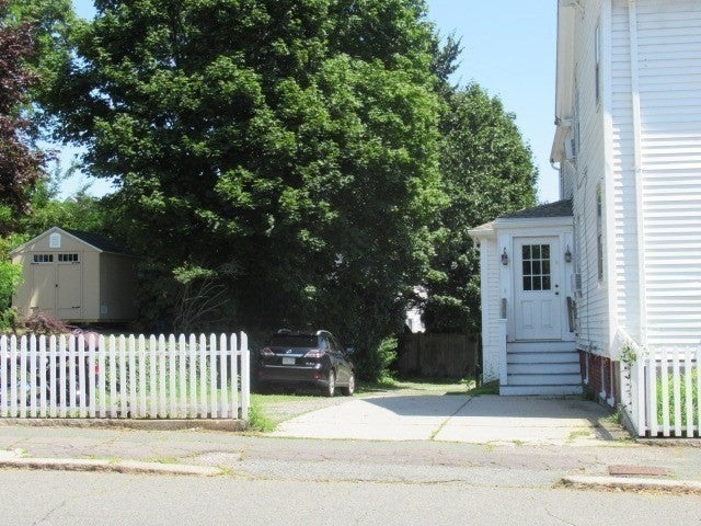 43 Pleasant Street #R2, Gloucester, MA, 43 Pleasant Street #R2, Gloucester, MA Photo #2