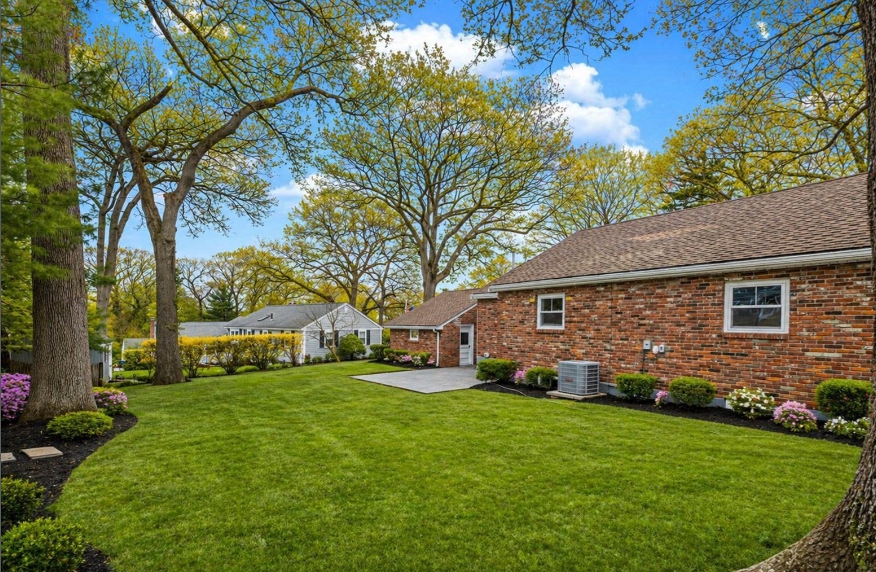 78 Windemere Cir, Braintree, MA Photo #29