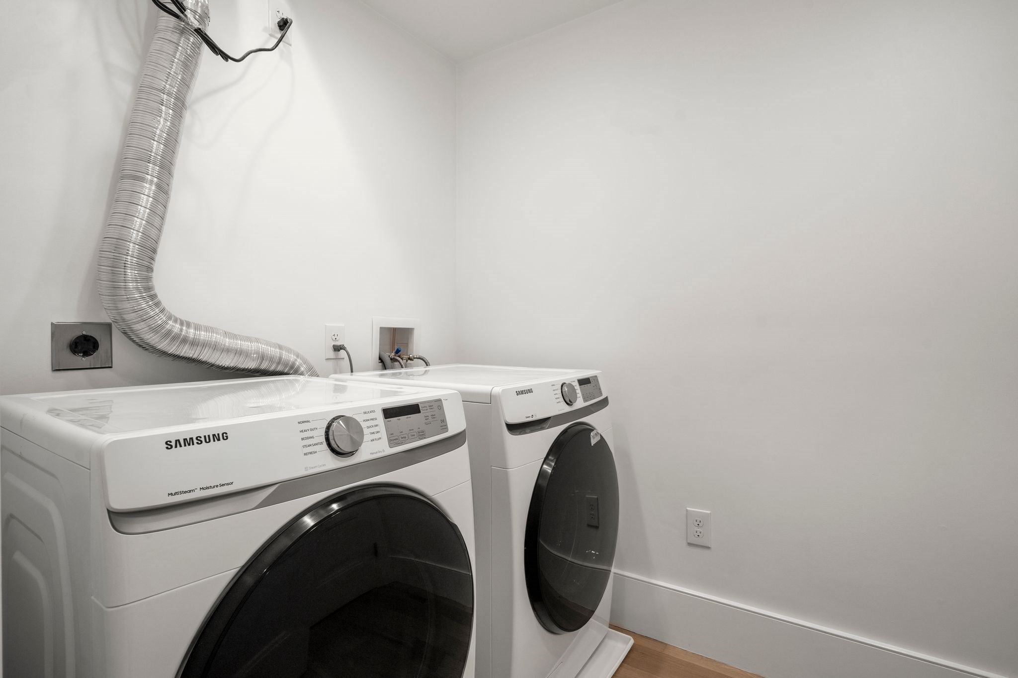 377 W 1st St #7, Boston, MA, 377 W 1st St #7, Boston, MA Photo #32