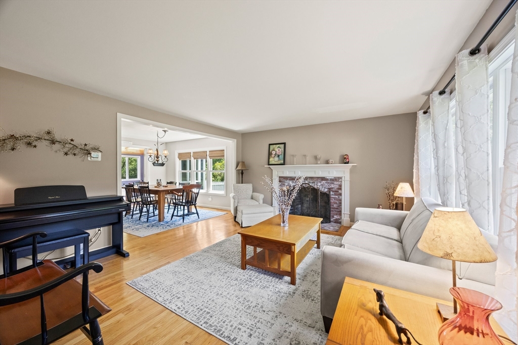 88 Amelia Way