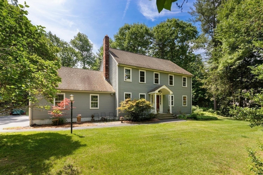 83 Willow Ridge Rd