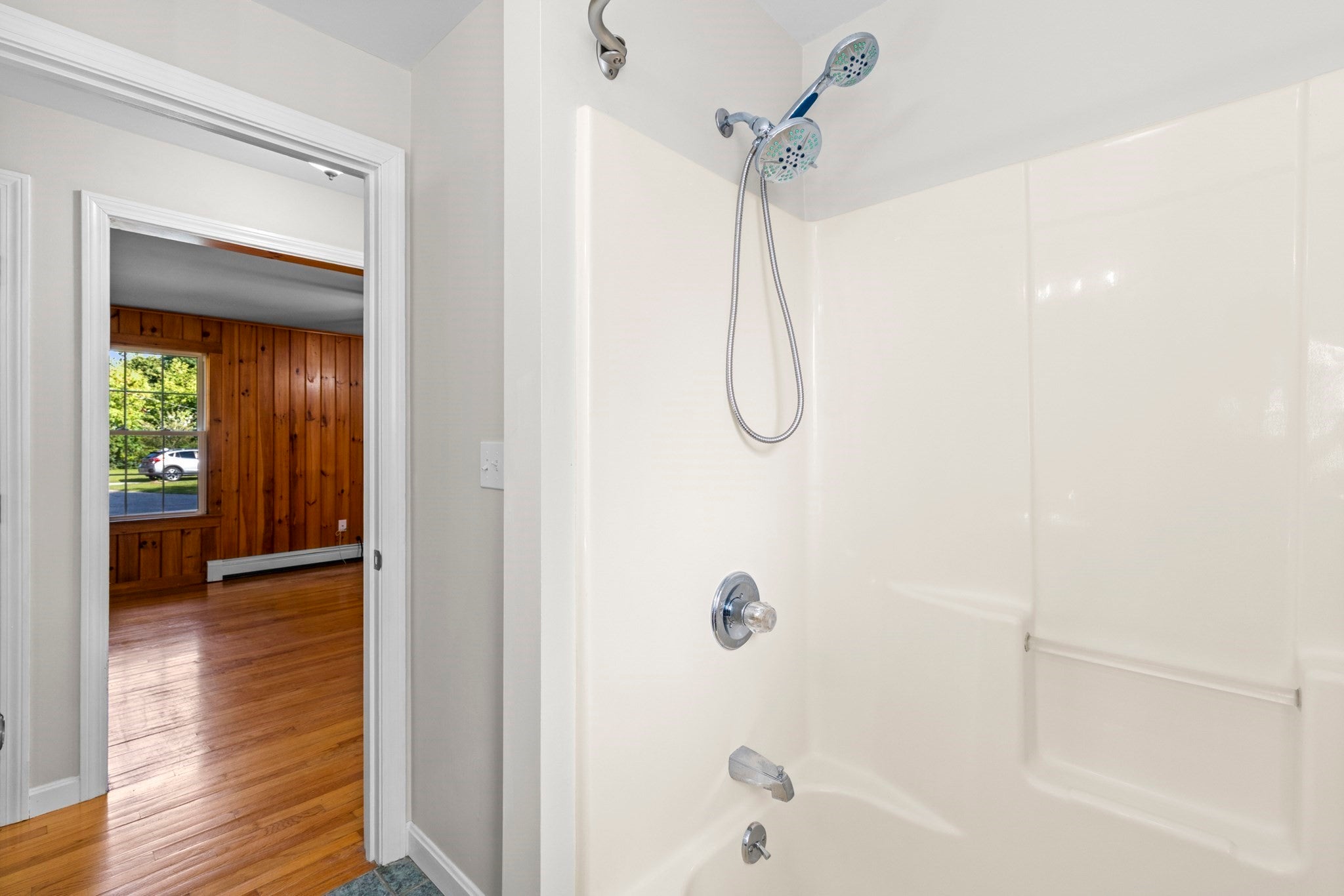 27 Westdale Ave, Seekonk, MA, 27 Westdale Ave, Seekonk, MA Photo #9