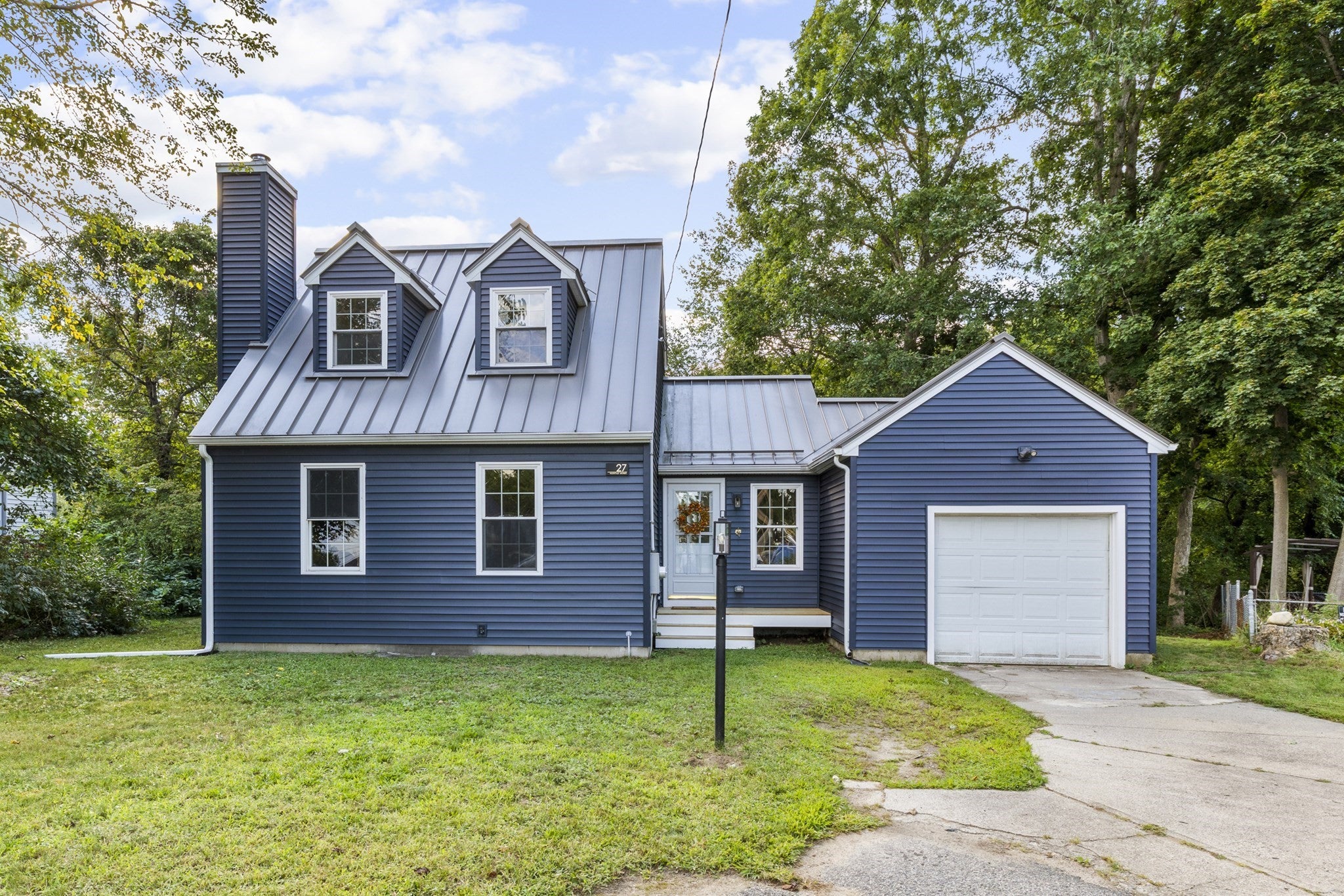 27 Westdale Ave