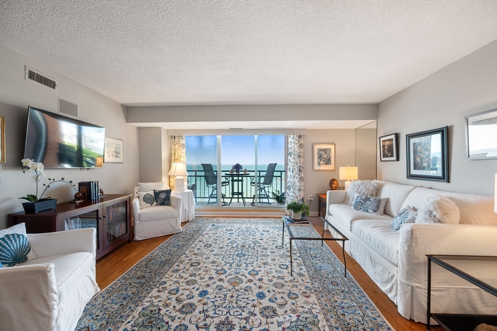 121 Nantasket Ave 805