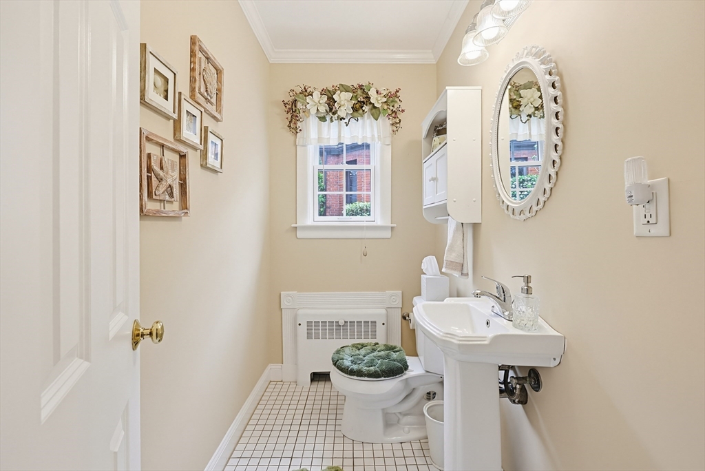 14 Wallace Rd, Lynn, MA Photo #11