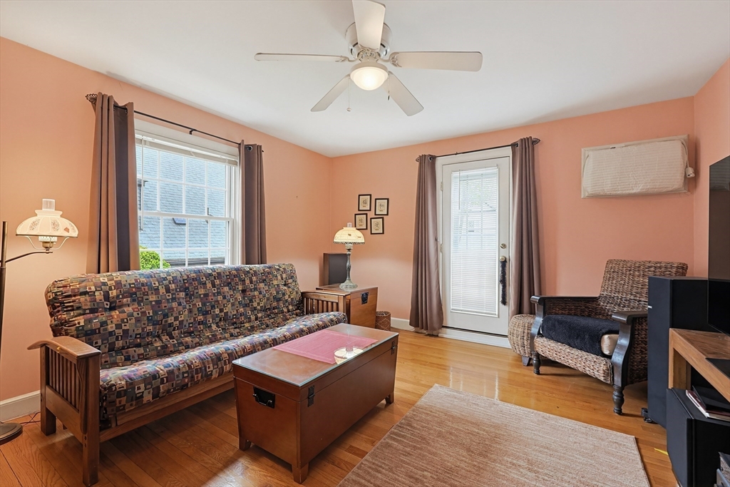 14 Wallace Rd, Lynn, MA Photo #20
