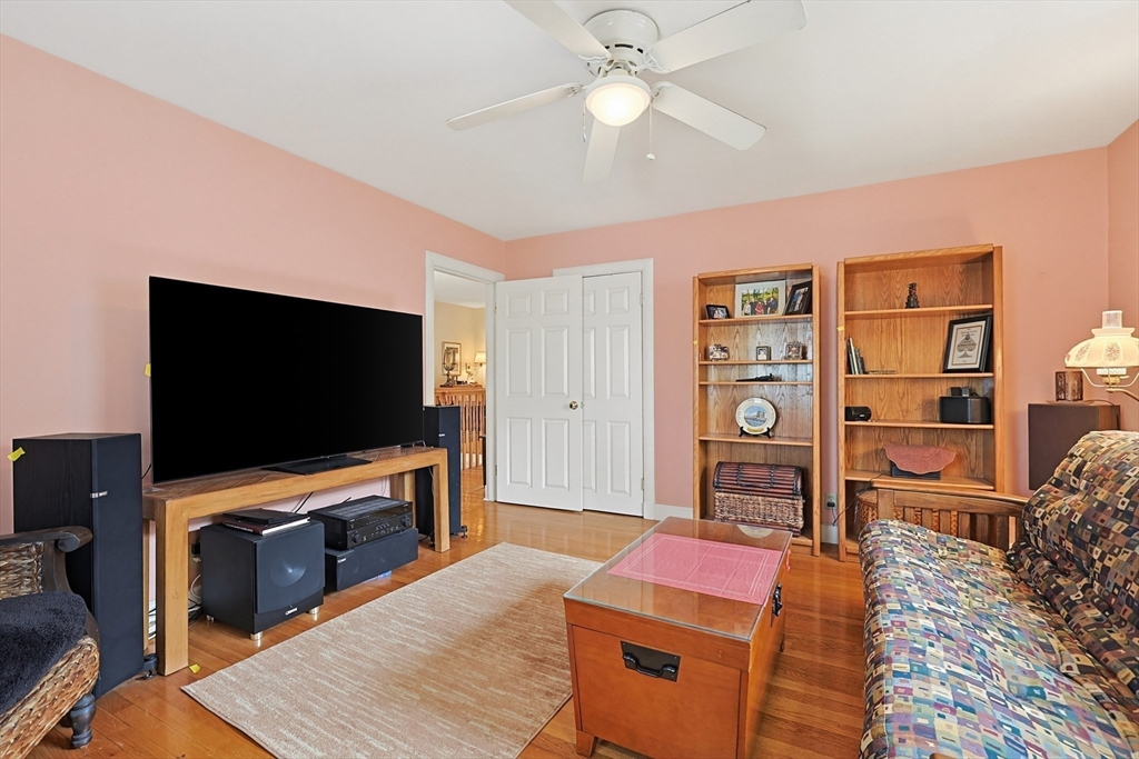 14 Wallace Rd, Lynn, MA Photo #21