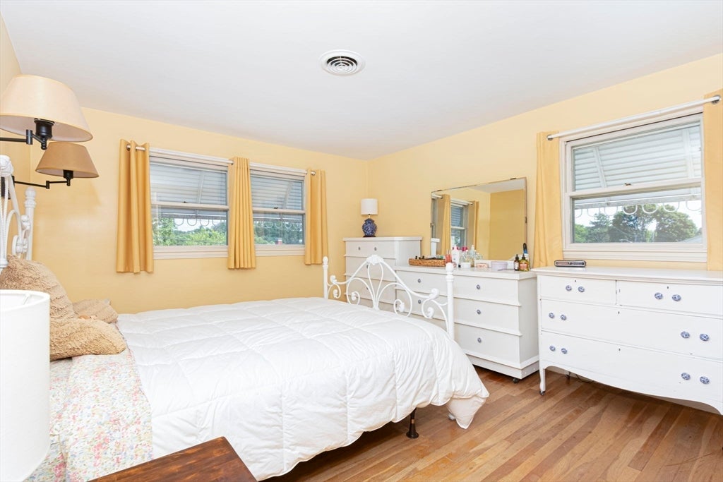23 Mary Ann Dr, Worcester, MA Photo #20