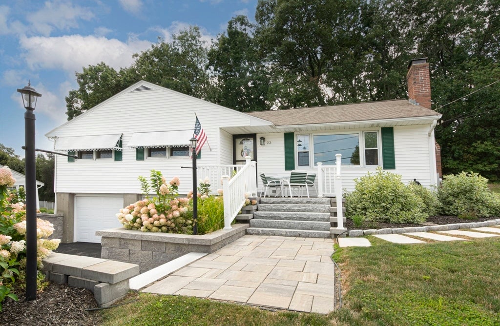 23 Mary Ann Dr