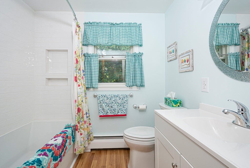 23 Mary Ann Dr, Worcester, MA Photo #17