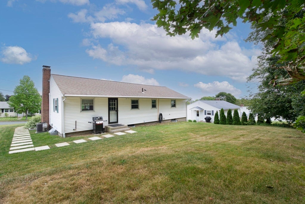 23 Mary Ann Dr, Worcester, MA Photo #26