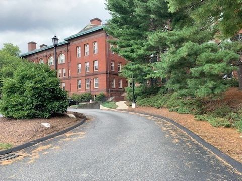 64 Forest St Unit 336, Medford, MA 02155 - MLS#: 73294697
