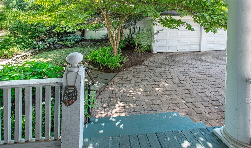 61 Massasoit Street, Northampton, MA Photo #35
