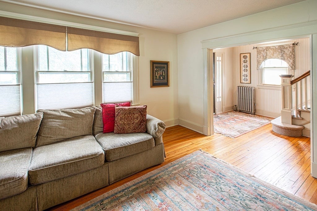 61 Massasoit Street, Northampton, MA Photo #14
